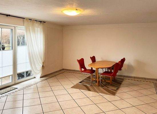 Ausgang zur Terrasse inklusive