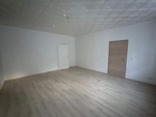 WhatsApp Image 2025-09-18 at 14.31.59 (1)