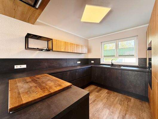 hochwertige Einbauküche