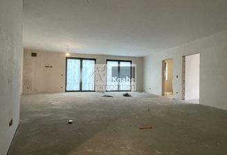 Rohbau: Wohn- und Esszimmer 