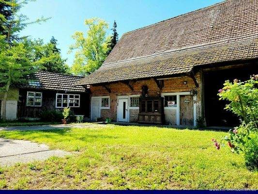 Nebengebäude - Wirtschaftsgebäude - Scheune