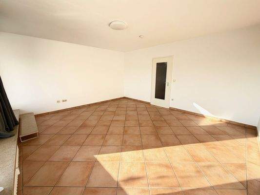 02. Wohn-Schlafraum.jpg