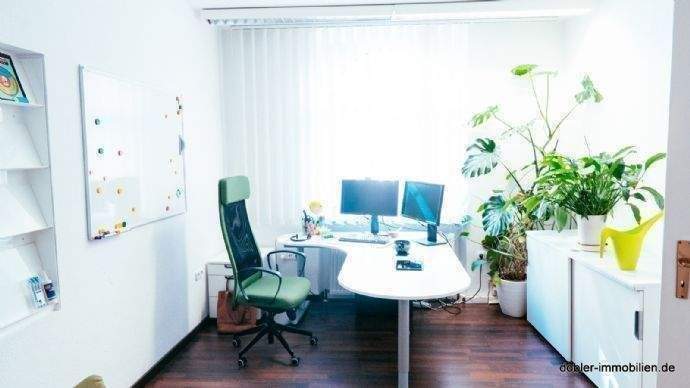 Büro Zimmer 2