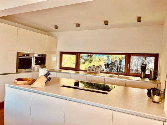 a733bf9b-bb26-4e64-913c-a2ec9234c326