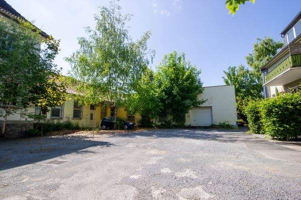 Außenansicht Gewerbeteil