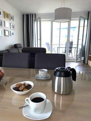 Kaffeetafel ETW Börgerende.jpg