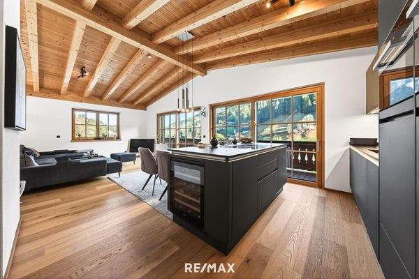 Küche_Ess- und Wohnbereich