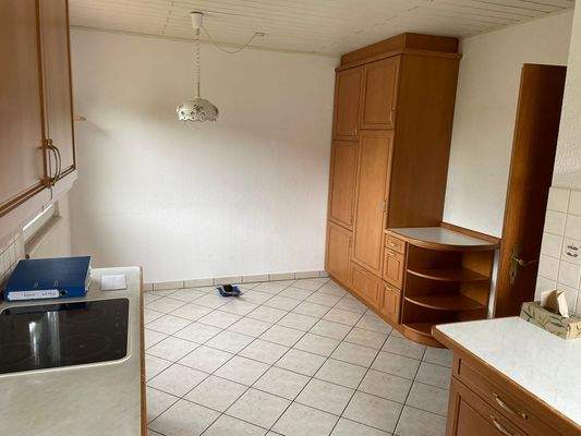 Einbauküche mit Sitzplatzmöglichkeit