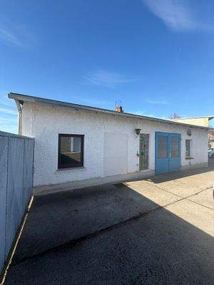 1. Eingang Werkstatt.jpeg