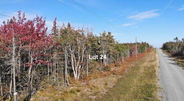 Cape Breton - 37-Hektar-Areal mit Atlantik-Zugang 