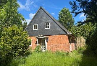 Einfamilienhaus im Grünen 