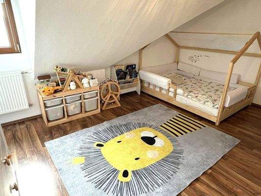 Kinder- oder Arbeitszimmer