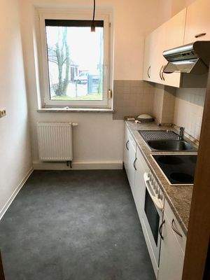 Küche mit Einbauküche