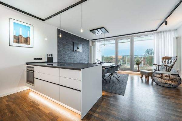 DI | Forbes Global Properties