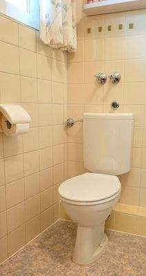 Wannenbad mit Fenster