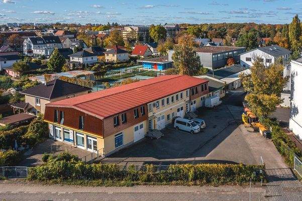 Seitenansicht Gewerbegrundstück