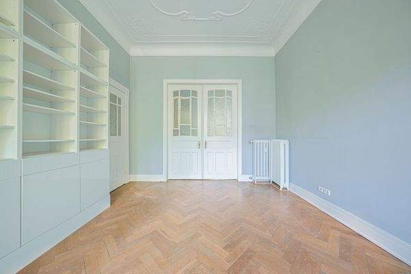 vorderer Wohn- oder Essbereich