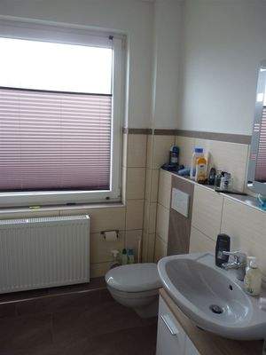 Ein Bad im Obergeschoß