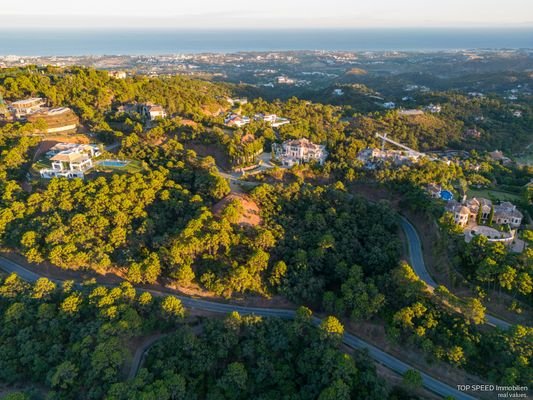 Photo: Plot in Benahavis