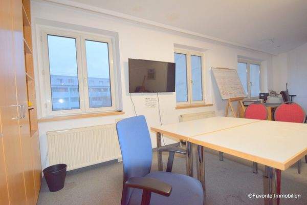 Büroraum 2, 1. Stock