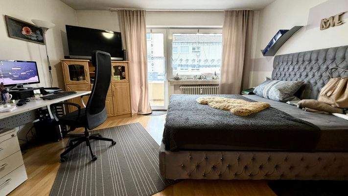 Schlafzimmer/Arbeitszimmer