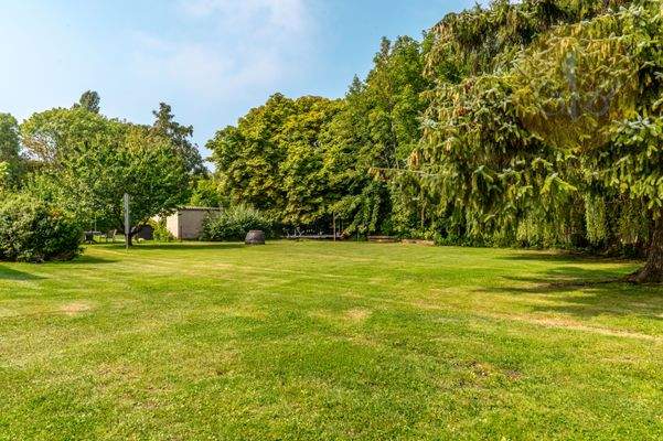 Hintere Wiese (Baugrundstück)