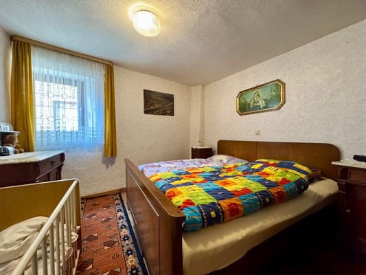 Schlafzimmer 4. 1. OG