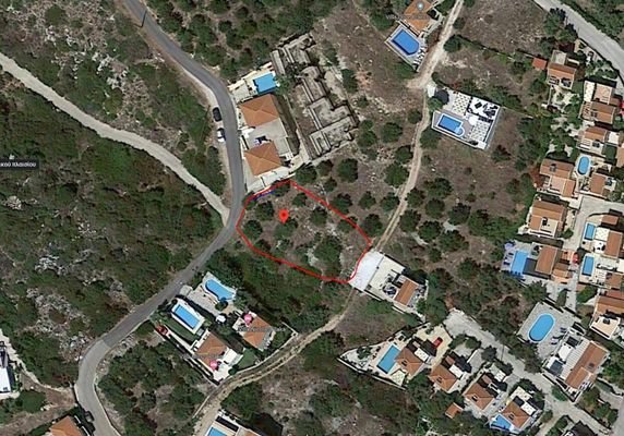 Kreta, Plaka Chania: Grundstück mit herrlicher Aussicht zu verkaufen