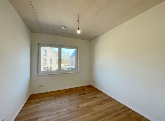 Zimmer 1 OG