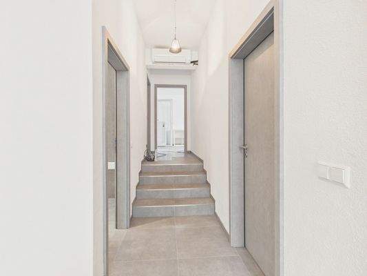 Flur zum Schlafzimmer