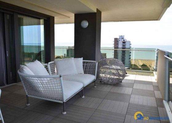 AD Immobilien Balkon Aussicht