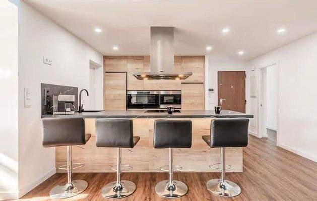 Villa mit Touristenlizenz in Meeresnähe zum Verkauf in Bahía Grande, Mallorca