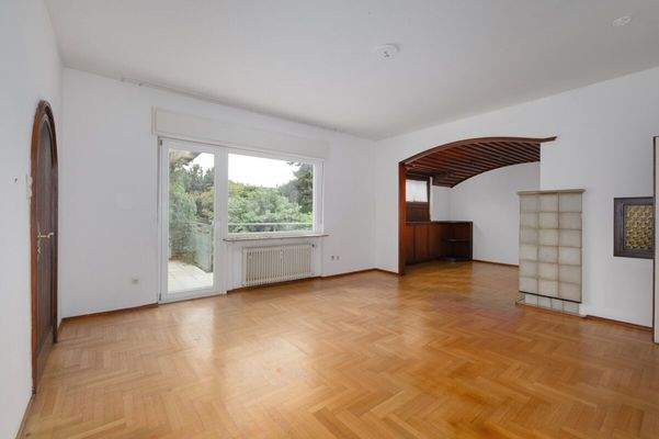 Wohnzimmer und Essbereich 1. OG