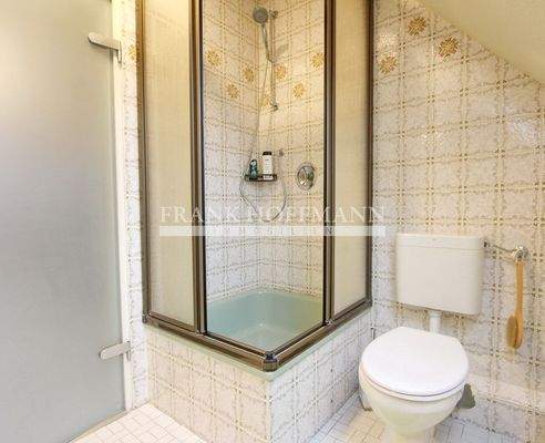 Duschbad im Dachgeschoss