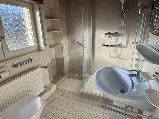 Duschbad Dachgeschoss