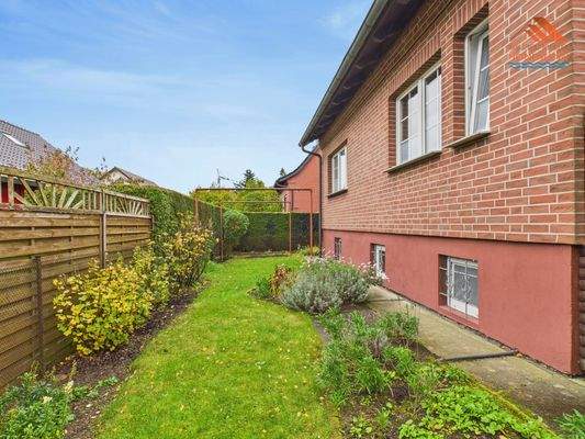 Garten hinter dem Haus