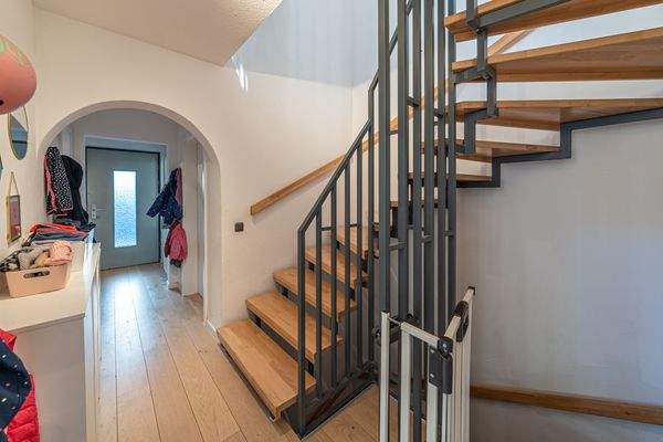 Flur Erdgeschoss Bild 1