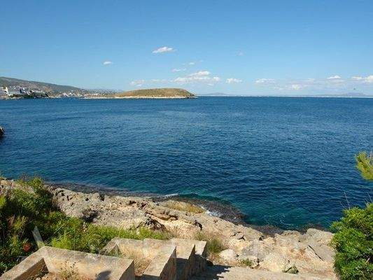 Urban plot with project and license to build a new construction villa_11