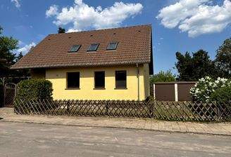 Derben Straßenseite 05.2025.jpg