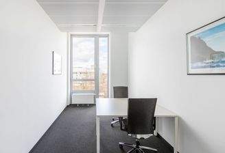 Regus Altezza 5787 Munich Germany Small Office.jpg