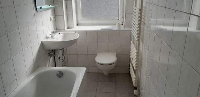 Bezugsfreie 2-Zimmer-Whg. in der Brüggemannstr. 58 zu vermieten // Husum - Foto 2