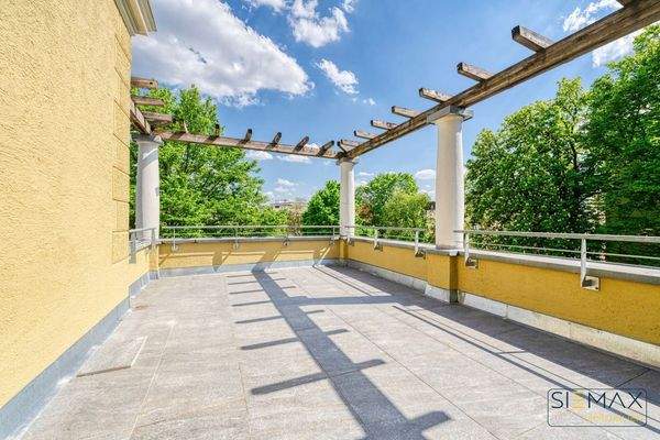 Blick auf die Dachterrasse