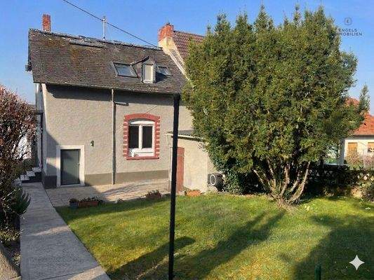 Rückansicht mit Gartenanteil