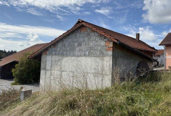 Außenansicht Garage