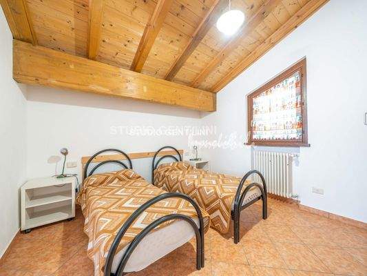 camera 4 appartamento 1