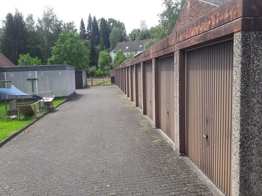 Garagenhof Bild 2