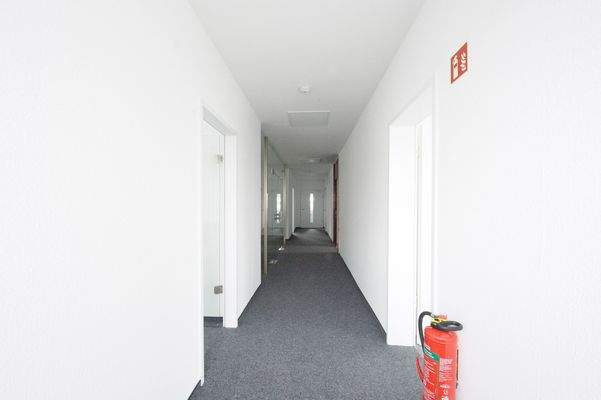 Verkehrsfläche  II.