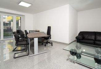 Büro Ansicht aus WC