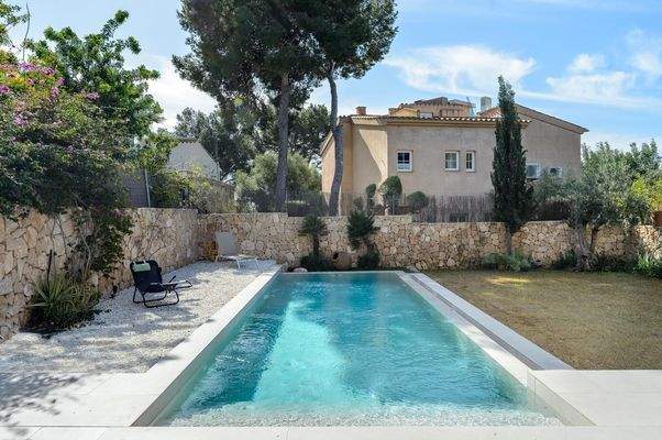 Pool in villa in Bendinat 7