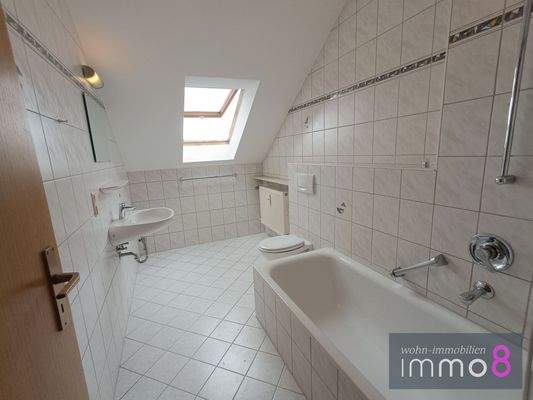 Bad mit Dachfenster